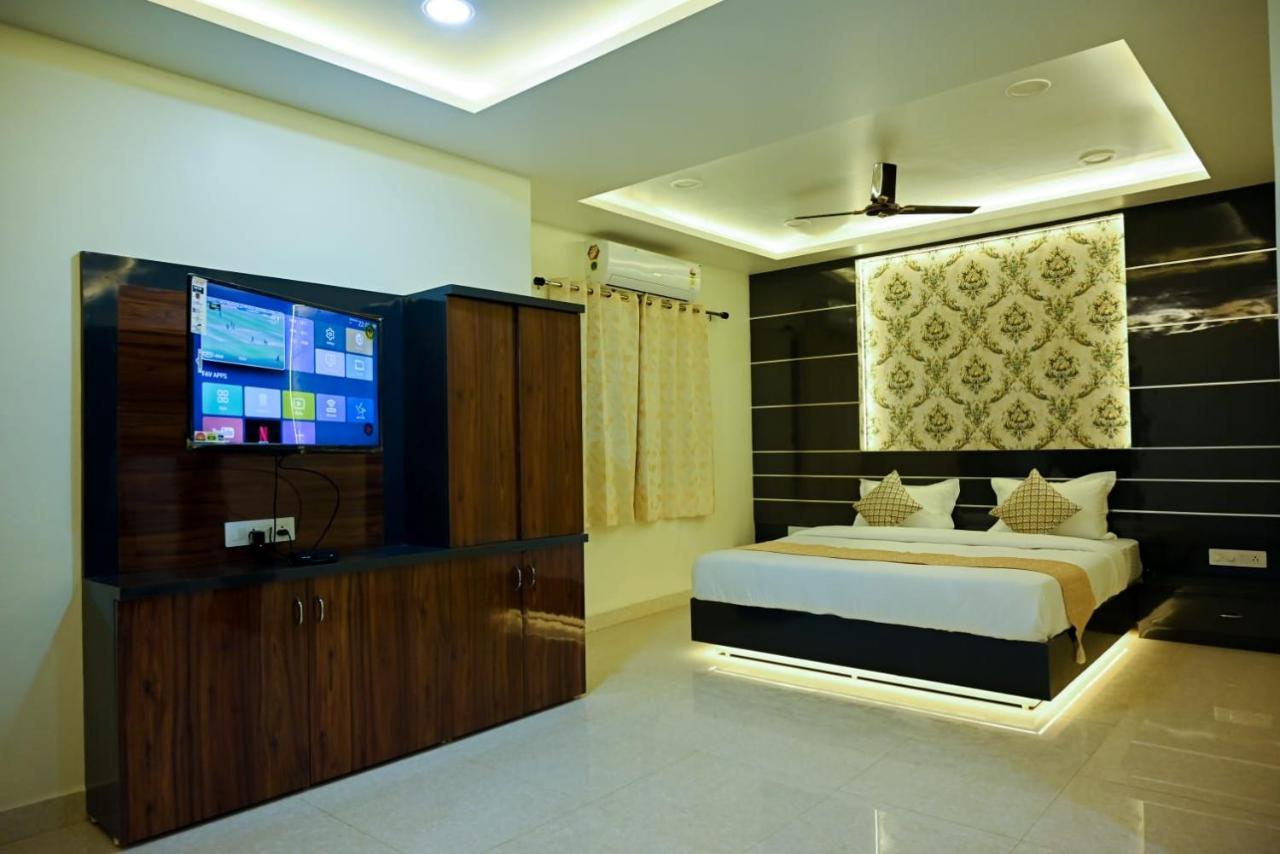 Hotel Golden Bliss Бхопал Экстерьер фото