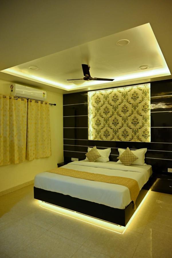 Hotel Golden Bliss Бхопал Экстерьер фото