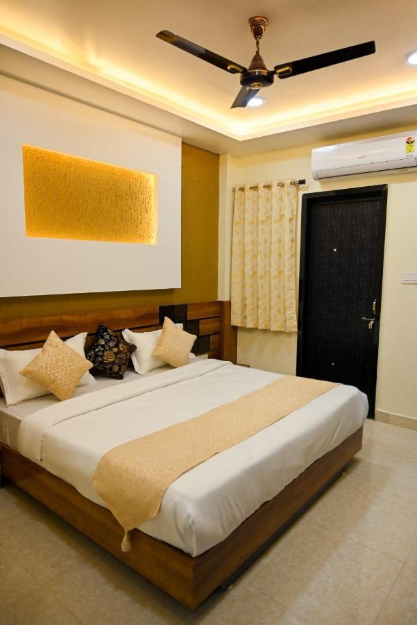 Hotel Golden Bliss Бхопал Экстерьер фото