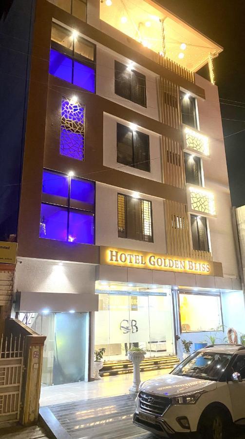 Hotel Golden Bliss Бхопал Экстерьер фото