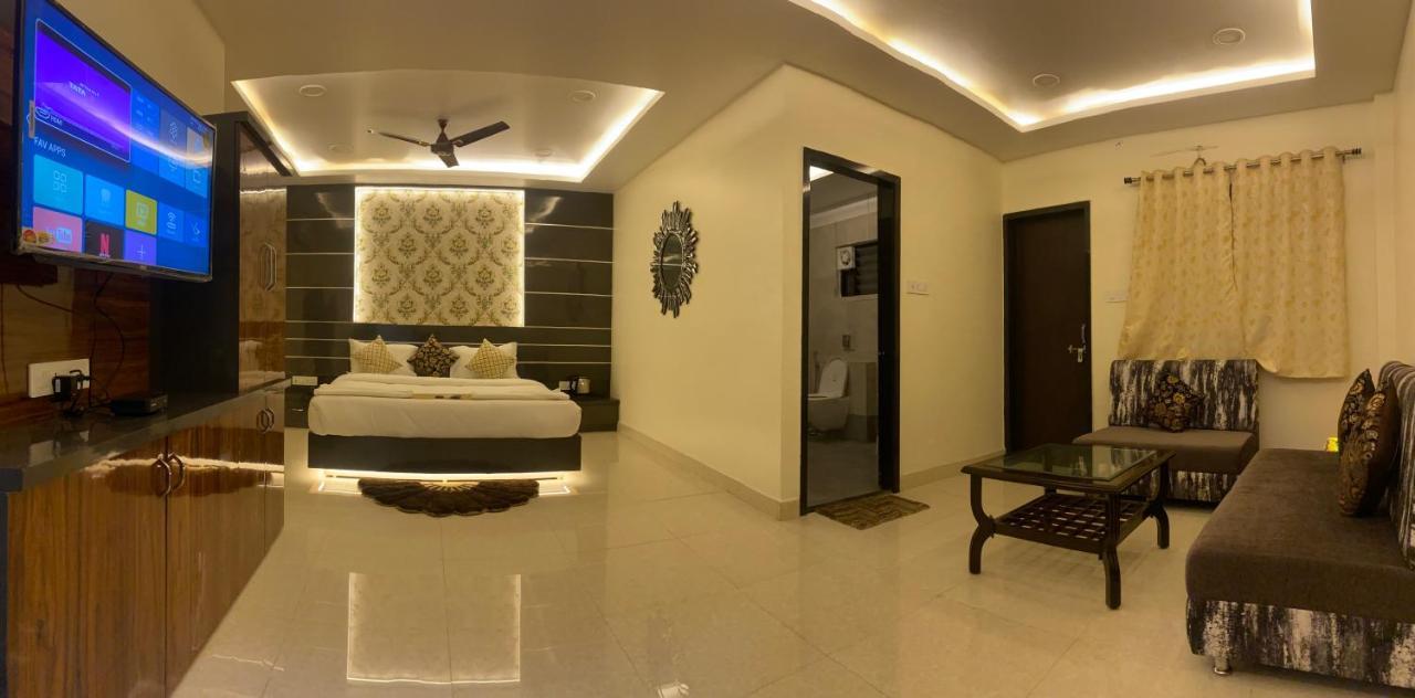 Hotel Golden Bliss Бхопал Экстерьер фото